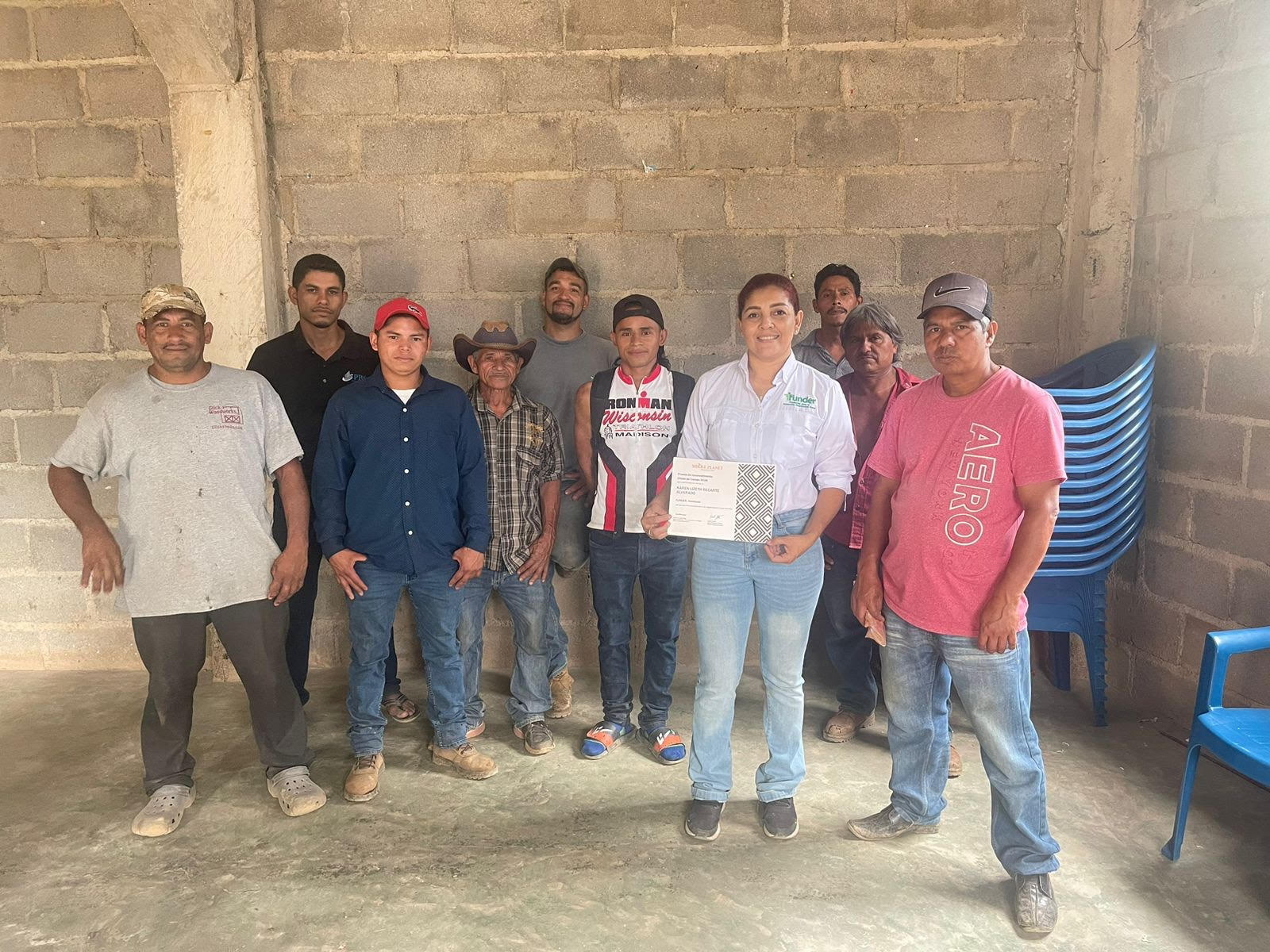 Premian A T Cnica De Cajas Rurales Agrodiario